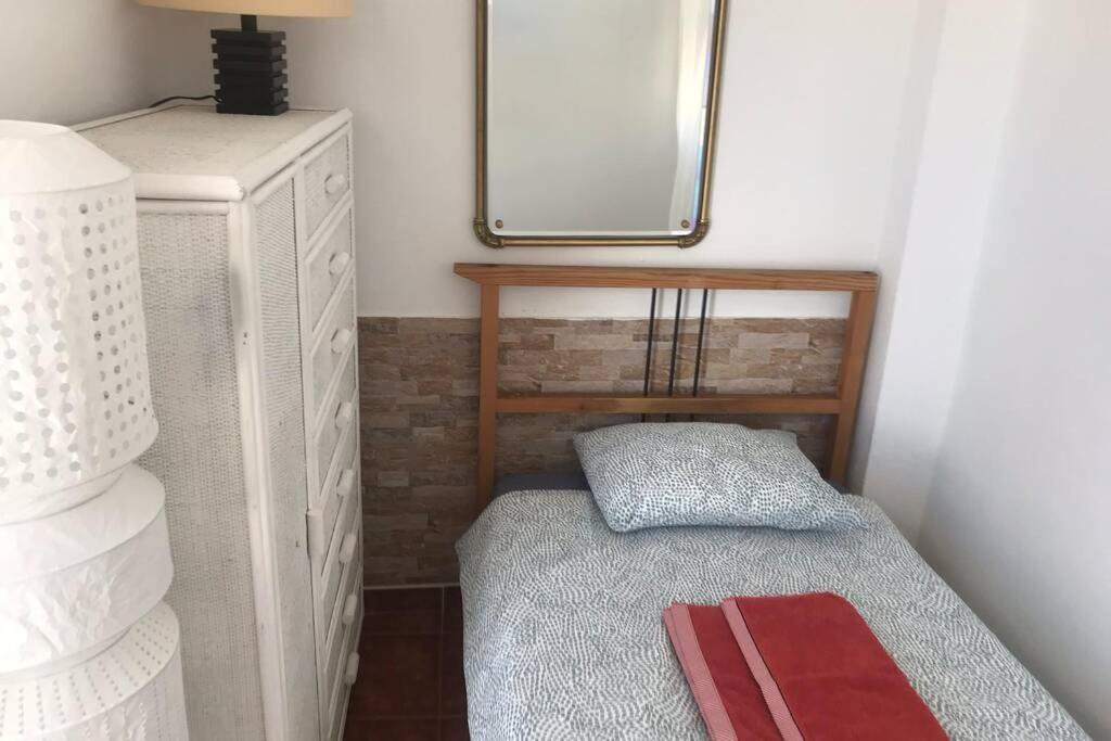 Apartamento Con Azotea Privada Para Parejas Y Familias Конил-де-ла-Фронтера Екстериор снимка